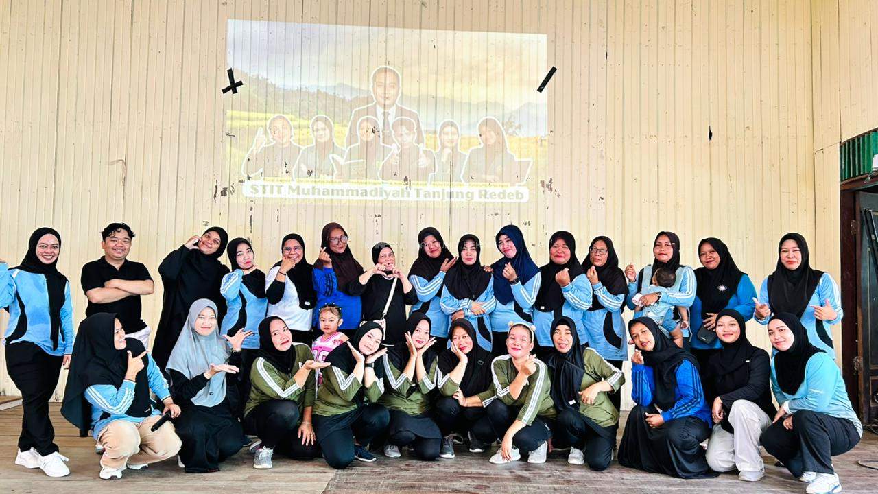 Bukan Sekadar KKN, Mahasiswa STIT Muhammadiyah Tanjung Redeb Tinggalkan Warisan Senam Khas untuk Masyarakat Kampung Tanjung Perangat
