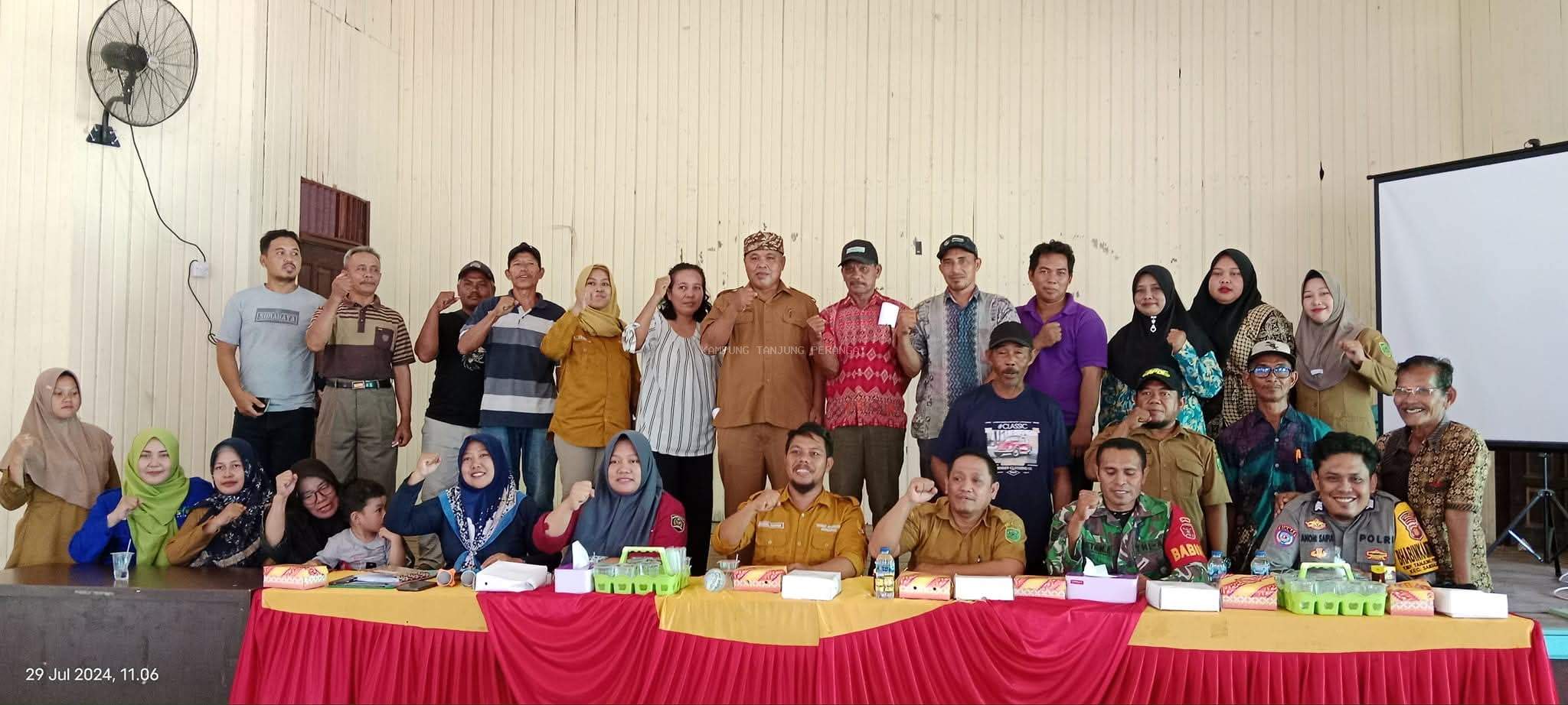 Warga Antusias Hadiri MUSDES Kampung Tanjung Perangat, Wujudkan Perencanaan Pembangunan yang Transparan dan Partisipatif