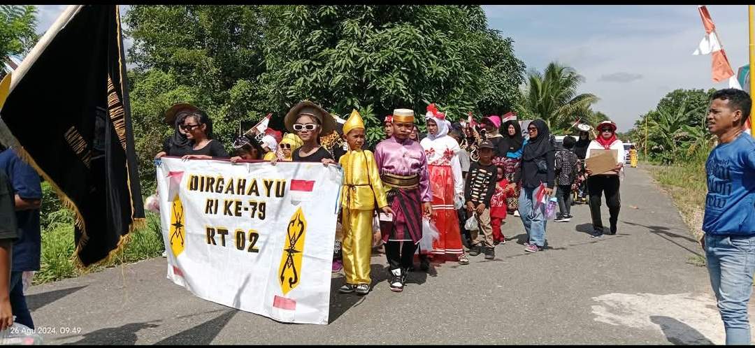 Pawai Kampung Tanjung Perangat HUT Kemerdekaan Indonesia KE 79